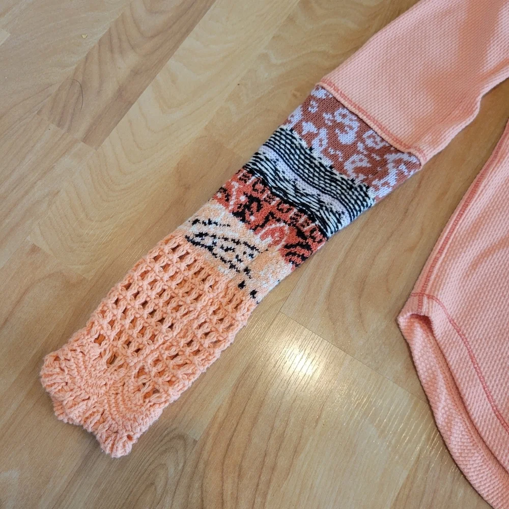 Free People In The Mix Cuff Thermal Top Size XS